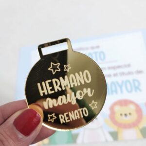 Hermano/a mayor: medalla + cuadro diploma